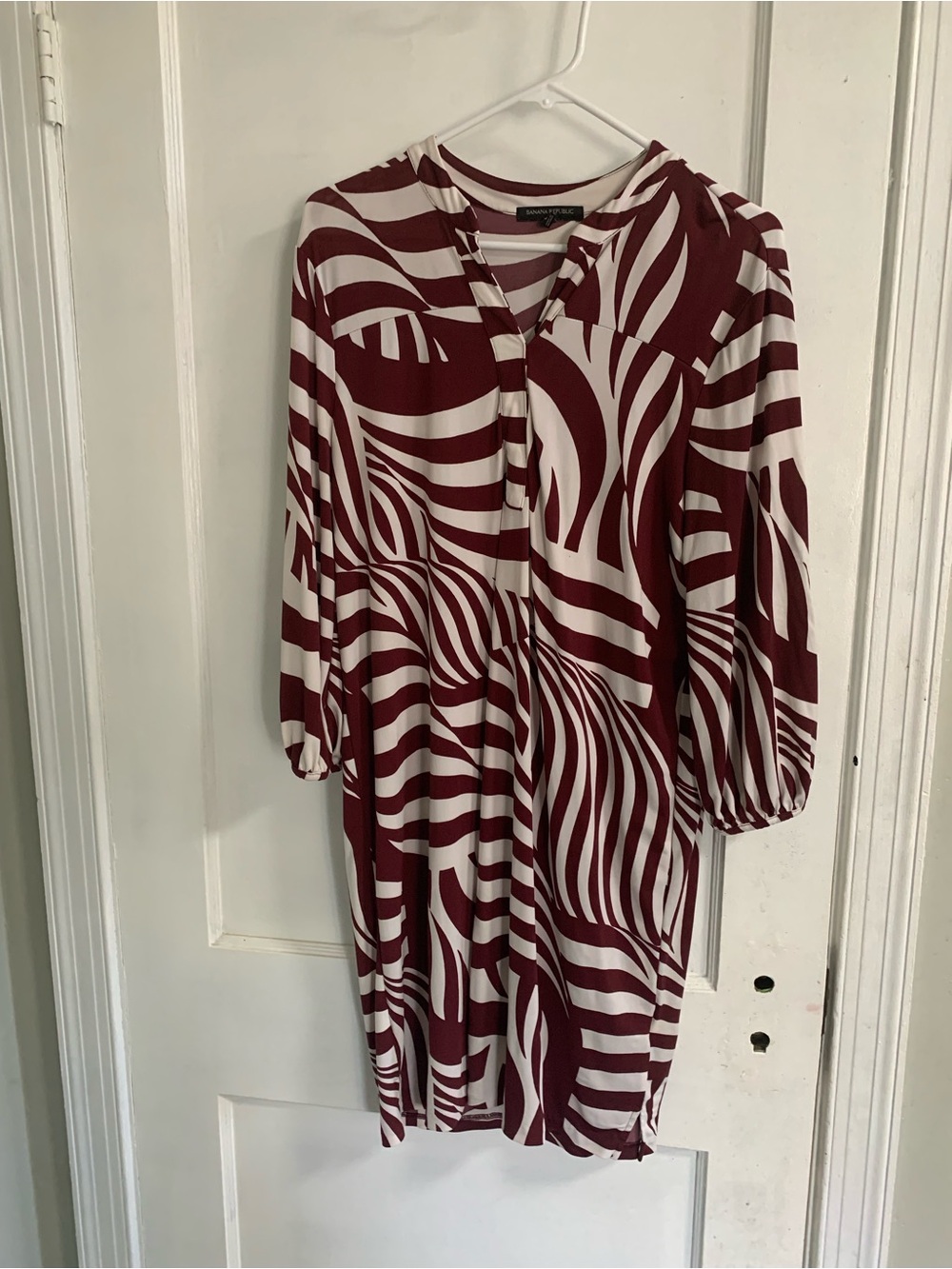 Banana Republic Maroon and White Abstract Zebra-Print Long Sleeve Dress